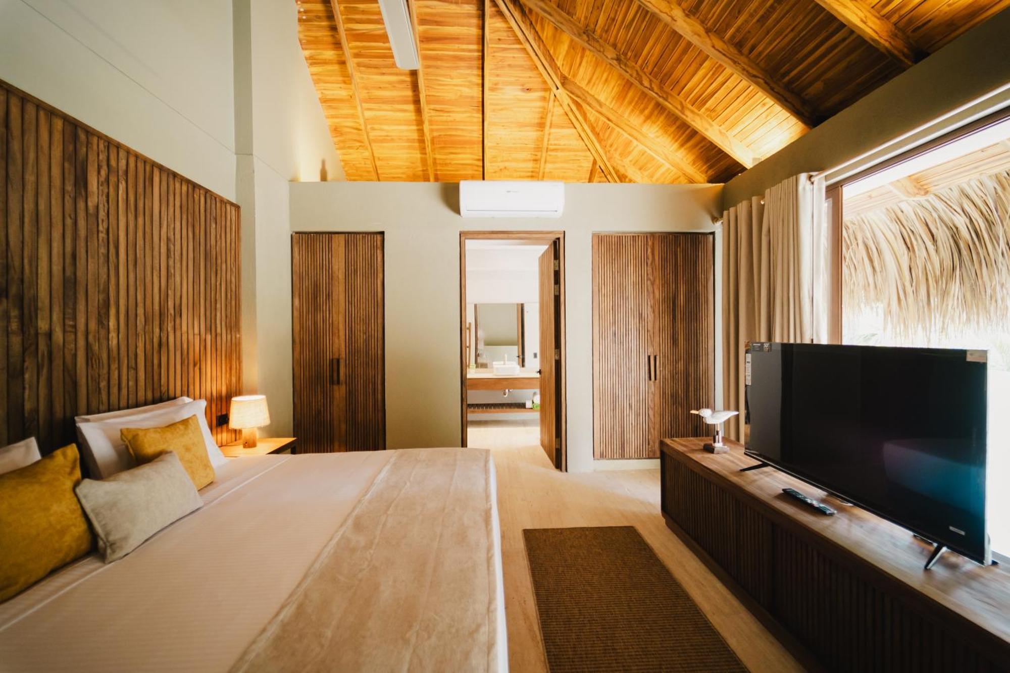 Naio Hotel Y Villas Паломино Экстерьер фото